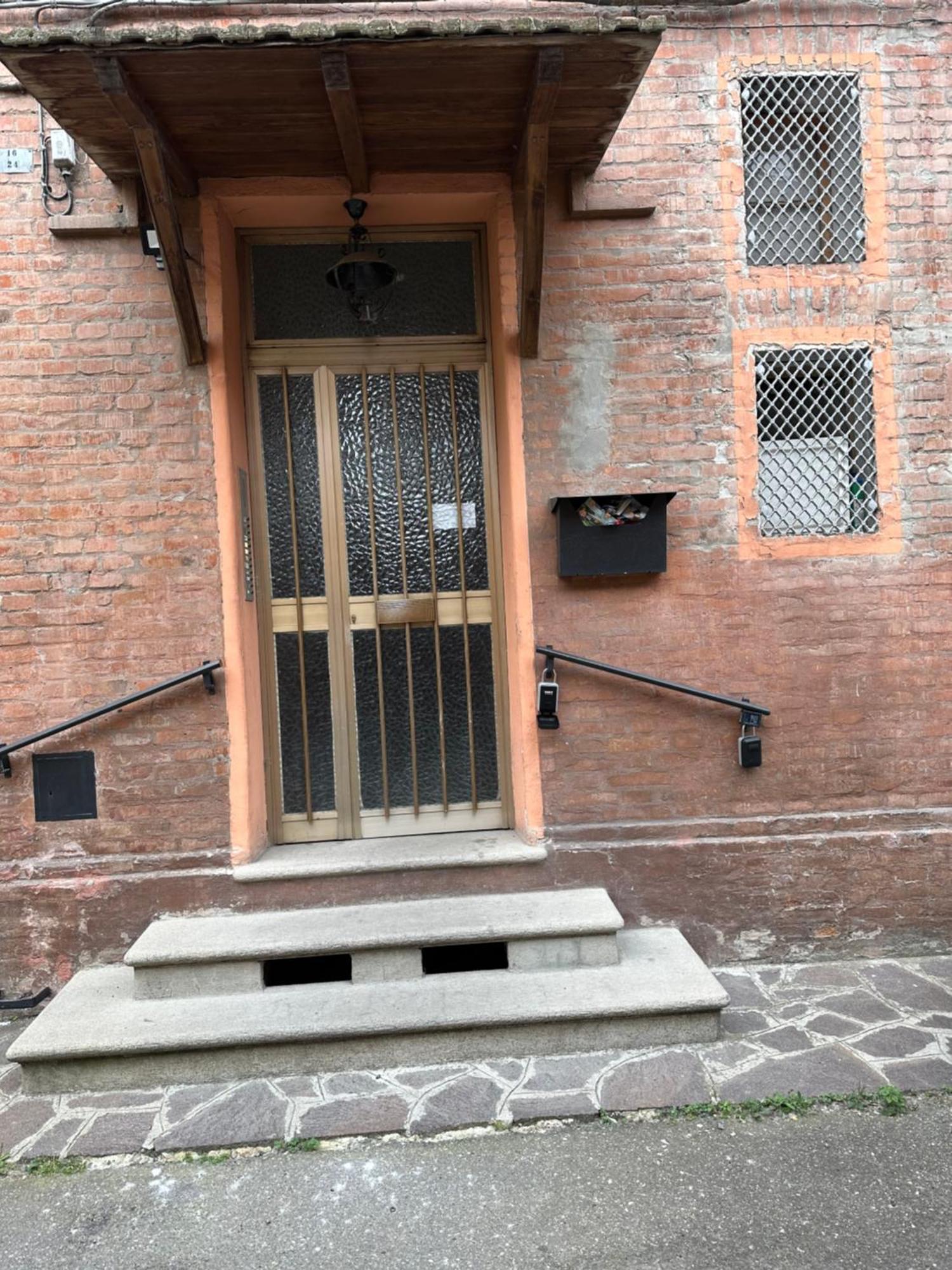 Laghetti Di Corticella Hotel Болоня Екстериор снимка
